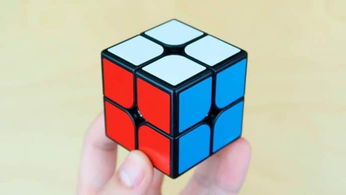 Risolvere il Cubo Di Rubik 2x2 : Guida Principiante
