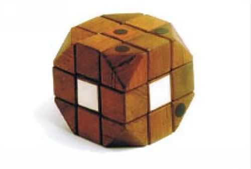 Primo modello : Il vero Cubo di Rubik Originale