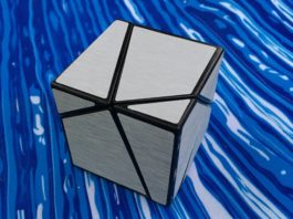 Fangshi 2x2x2 Ghost Cube : Recensione e prime impressioni della Mod Ghost Cube: Fangshi 2x2x2